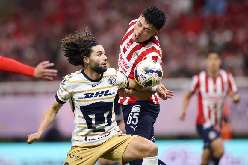 Chivas y Pumas quedan a deber y no se hacen daño