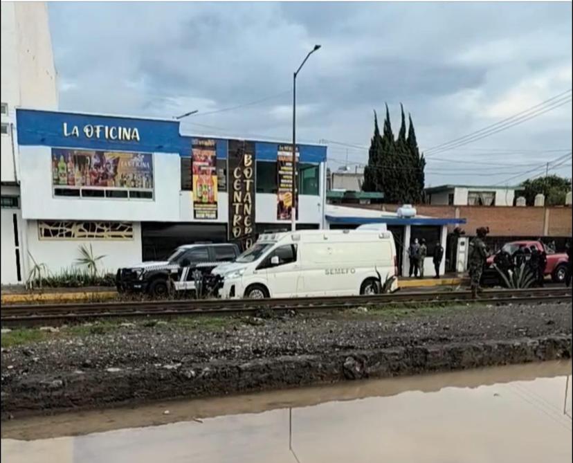 Ataque armado en bar La Oficina en Chiautempan deja un muerto y un herido