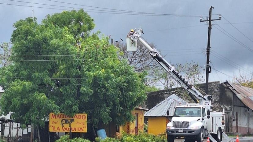 CFE restablece suministro eléctrico al 80% de usuarios afectados por Alberto