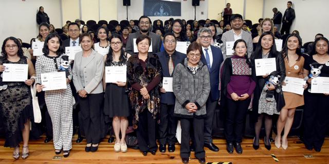 Cedillo preside graduación del Posgrado en Ciencias Ambientales de la BUAP