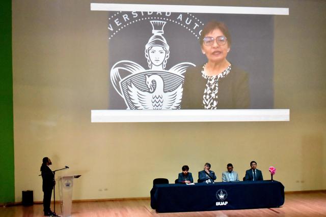 Celebran el 40 aniversario del posgrado en Ciencias Químicas de la BUAP