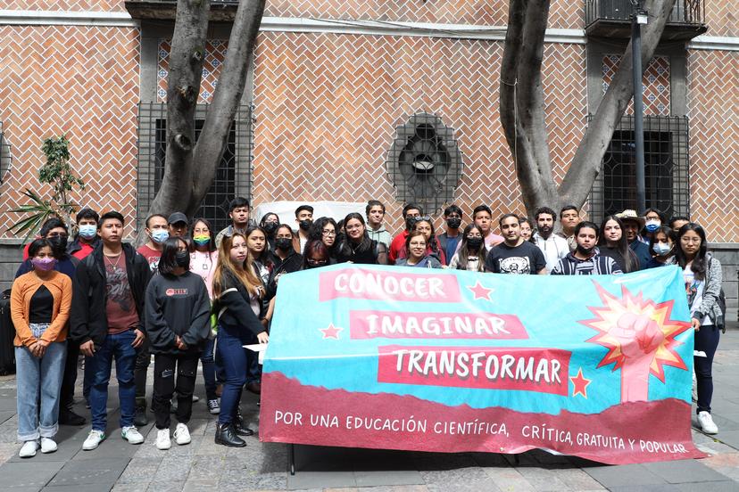 VIDEO Estudiantes de la BUAP presentan la Alianza Universitaria