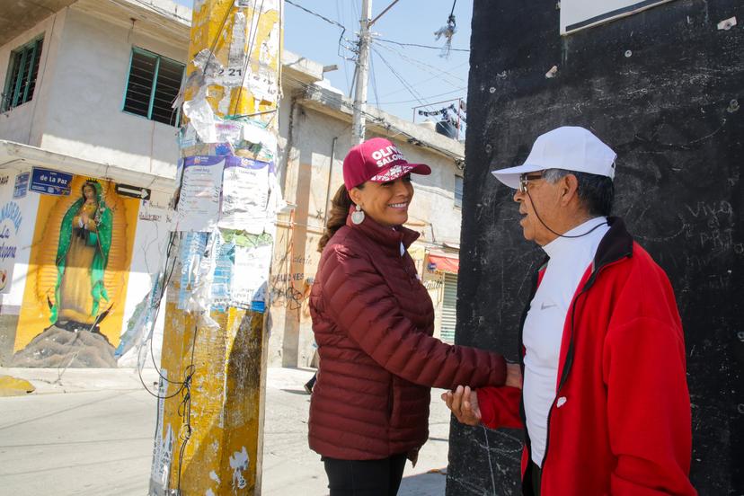 VIDEO Olivia Salomón convive con vecinos de San Pablo Xochimehuacan