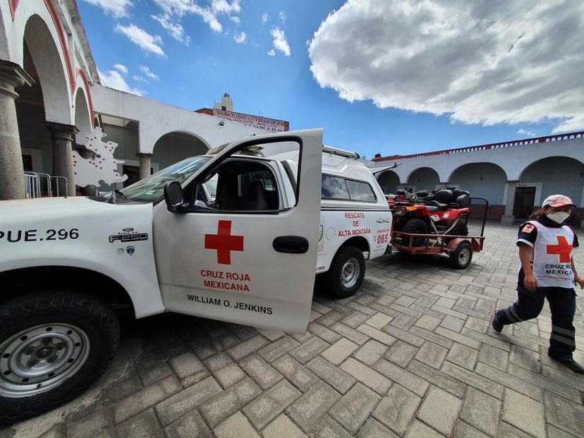 Por aire y tierra buscan a ciclistas extraviados en Huehuetlán El Grande