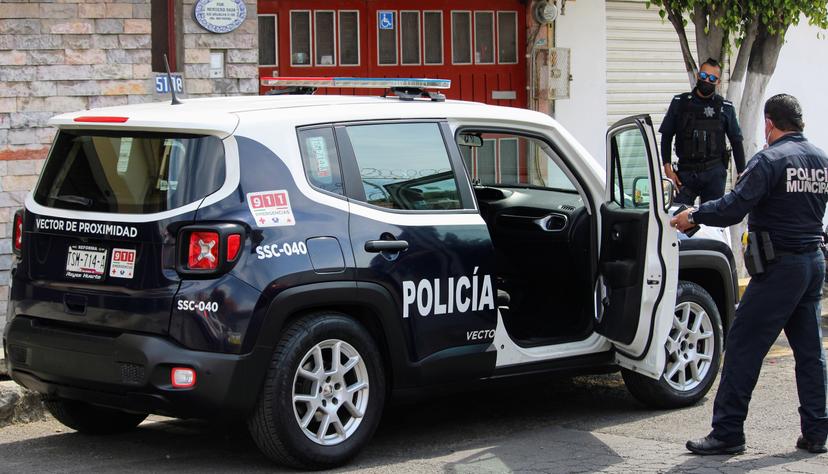 Asaltan gasera Flama Gas de Canoa y arrebatan efectivo a empleados