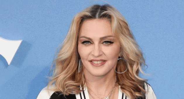 Madonna defiende  a Britney Spears