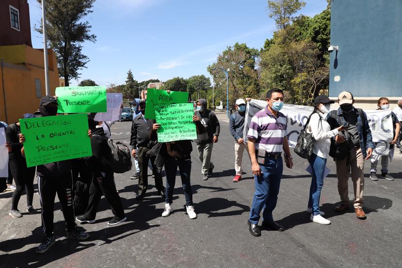 VIDEO Policías auxiliares exigen incremento salarial