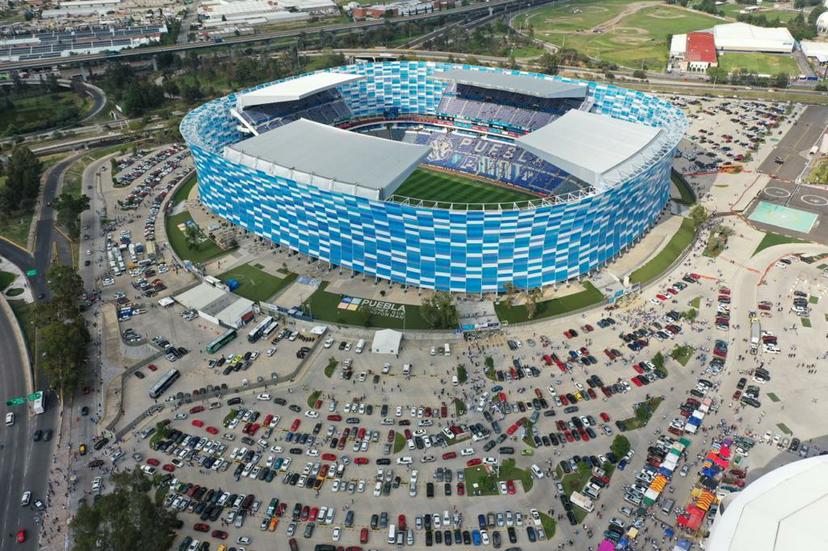 Gobierno de Puebla podría asumir operación de estacionamiento de estadio Cuauhtémoc