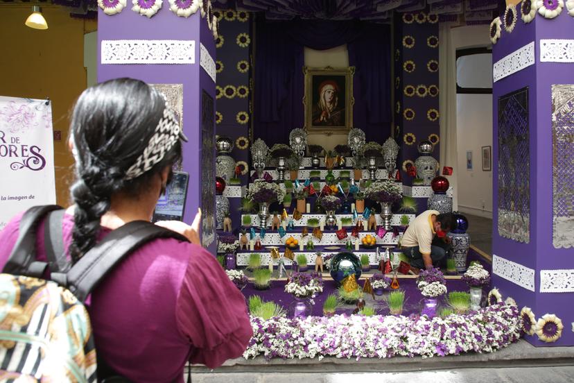 Colocan un altar a la Virgen de los Dolores