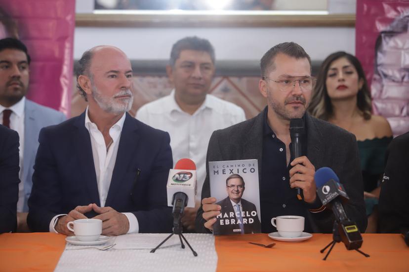 VIDEO Roberto Ruiz Esparza se suma al proyecto de Marcelo Ebrard