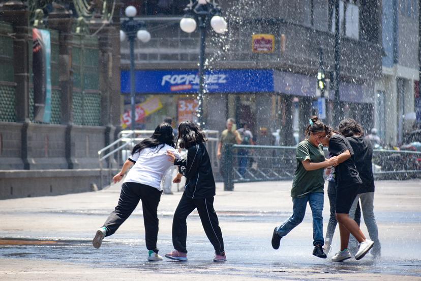 Tercera onda de calor mantendrá temperaturas máximas superiores a 30 grados