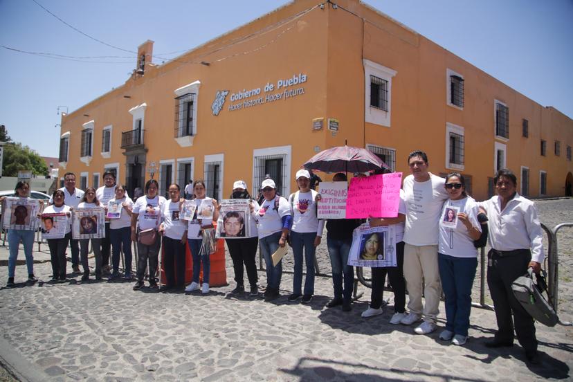 VIDEO Sergio Salomón Céspedes recibe a Colectivo Voz de los Desaparecidos