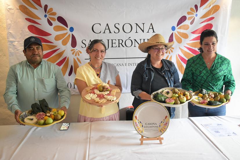 Certifican restaurante por trabajar con pequeños productores del Chile en Nogada