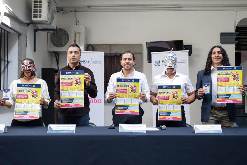 VIDEO Anuncian examen de lucha libre profesional