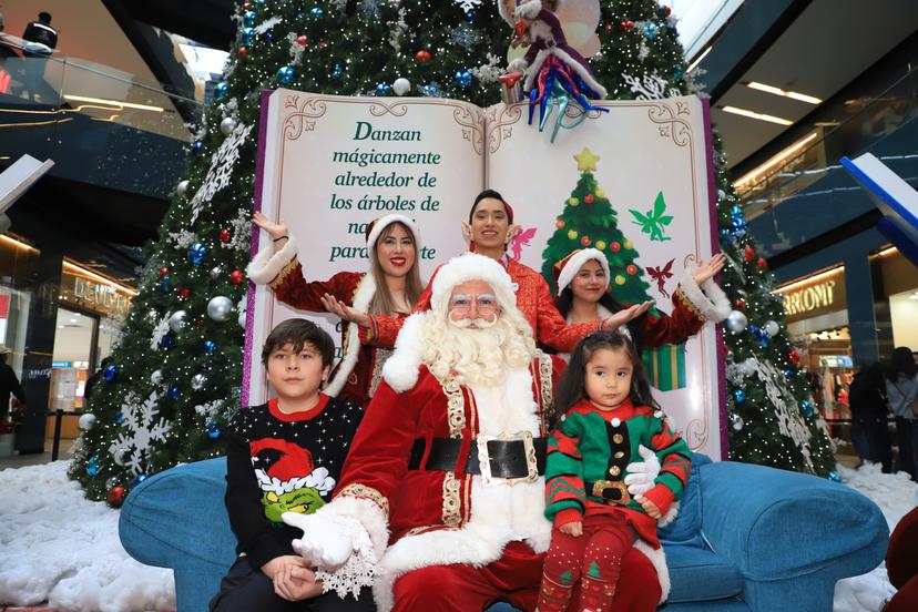 VIDEO Disfruta de Santa Claus Christmas en Parque Puebla