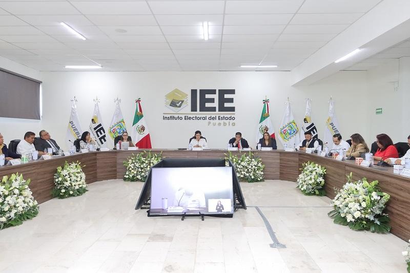 Abre IEE Puebla proceso de sanción por difusión encuestas antes de plazo