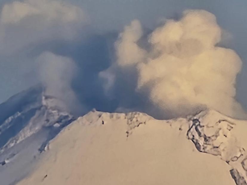 VIDEO Estas son las misteriosas luces del volcán Popocatépetl