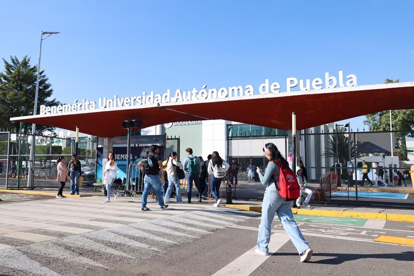 Anuncia BUAP nuevo megapuente; conoce las fechas de descanso