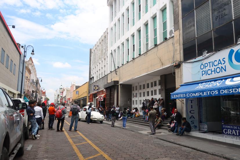 VIDEO Antorcha Campesina se manifiesta frente a Gobierno Municipal