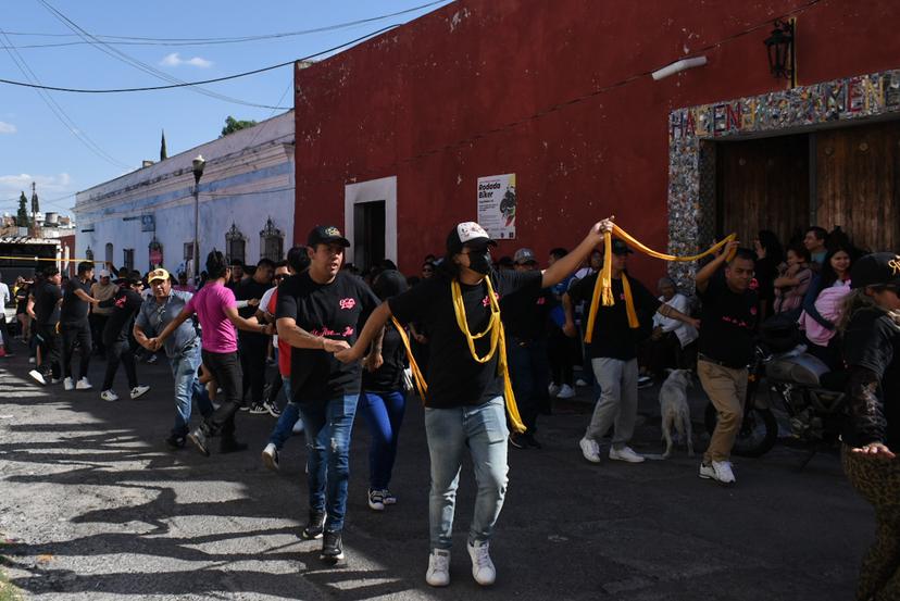 Ensayo de Carnaval en el Barrio de El Alto