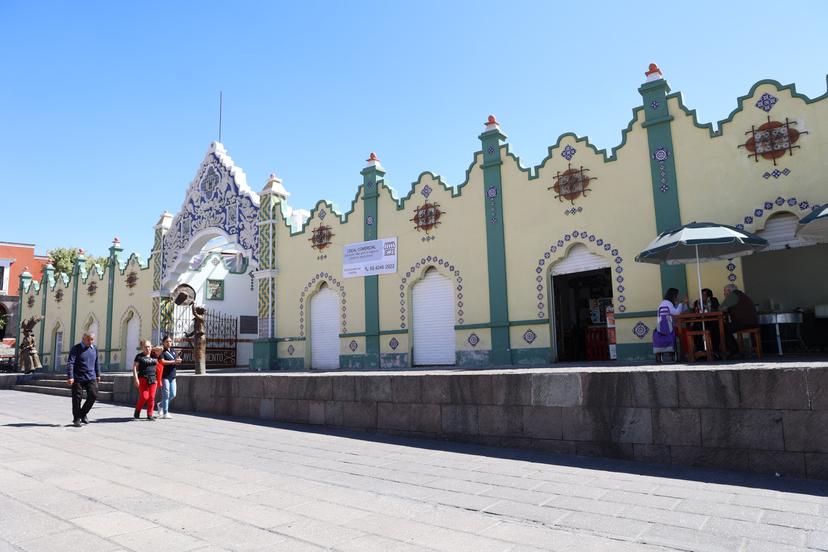 Ayuntamiento de Puebla negociará con CFE adeudo del mercado El Alto