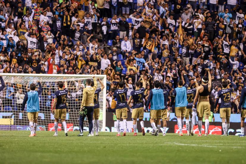 Puebla perdió un hombre y Pumas aprovechó la situación para ganar 3-1