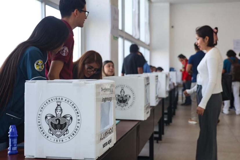 VIDEO Se desarrolla elección en la BUAP para elegir nuevo Consejo Universitario