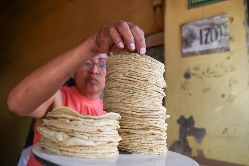 VIDEO Puebla vende la tortilla más barata del país