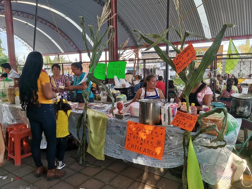 Feria del elote en Izúcar deja derrama de 4 mdp