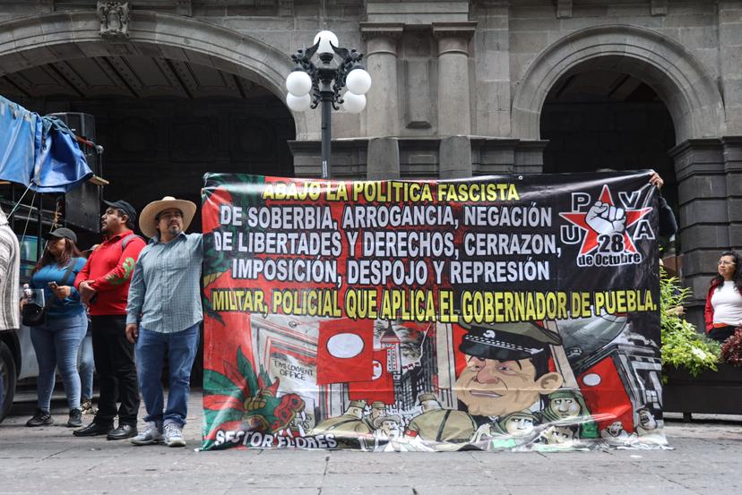 Por movilizaciones de la “28 de Octubre”, hay caos vial en Puebla Capital 