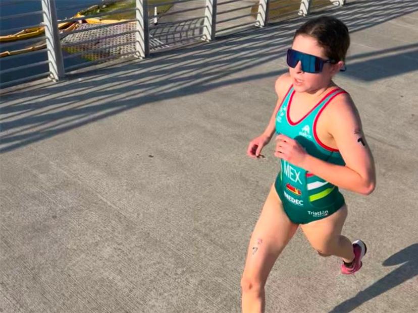 Oro para la mexicana Jimena de la Peña en triatlón en EU