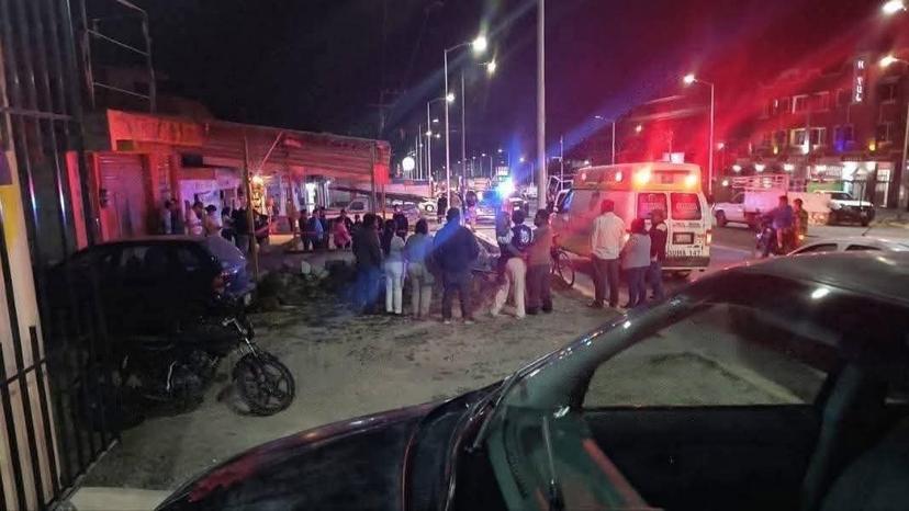 Hallan a una persona sin vida frente al IMSS en San Salvador El Seco