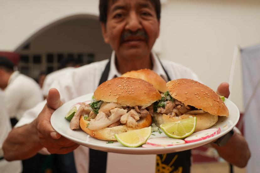 Asiste a la Feria de las Carnitas en San Francisco Totimehuacan