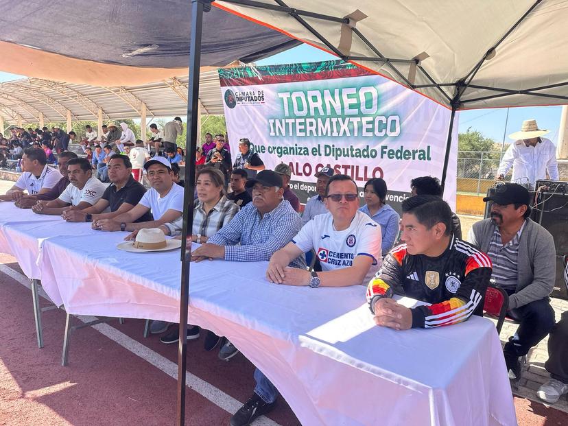 Con amplia participación continua el Torneo Intermixteco