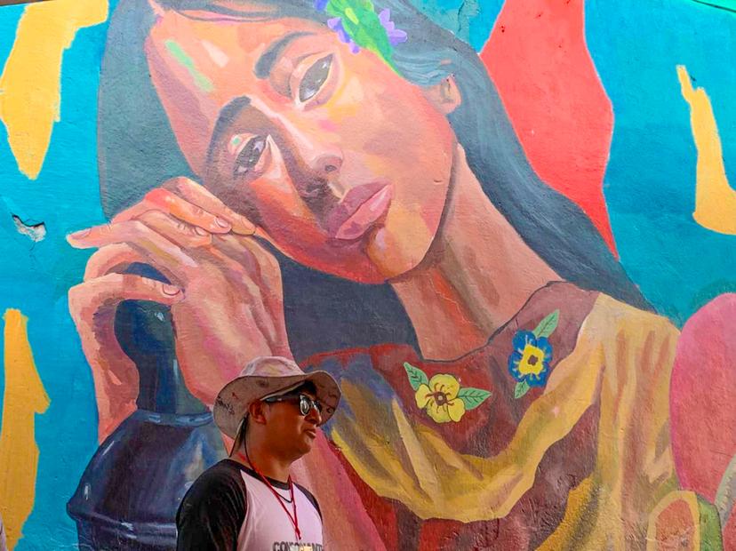 En Chietla inauguran murales que refleja su cultura