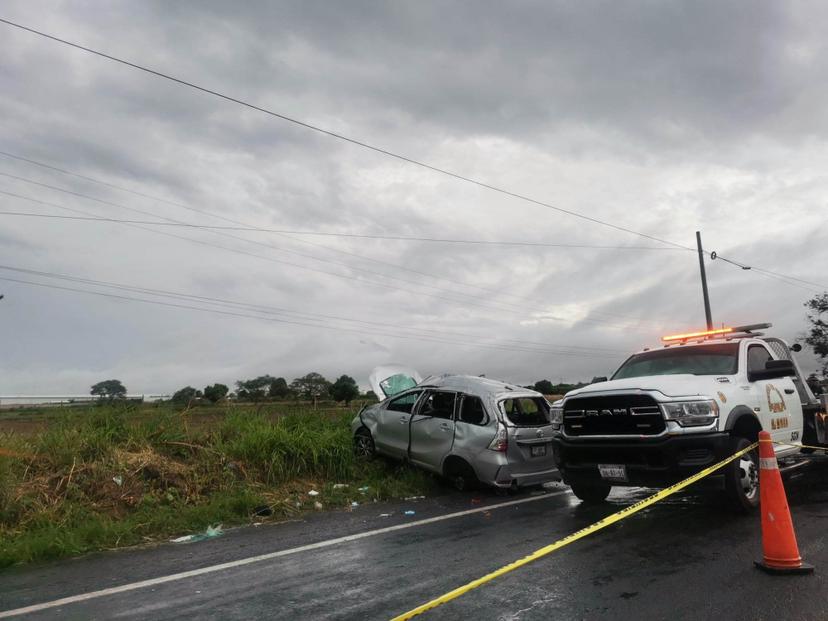 Exigen a SMT verifique funcionamiento de autos particulares como transporte publico