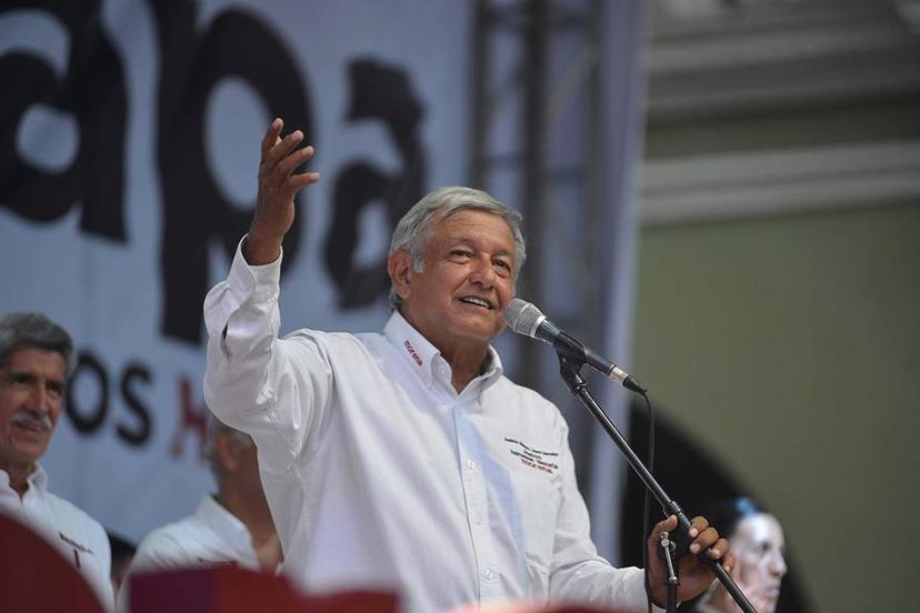 AMLO se disculpa con Calderón, y asegura que no debatirá