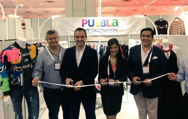 Promueve gobierno de Puebla industria textil y del vestido en NY