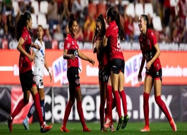 VIDEO Cuarto descalabro del Puebla Femenil