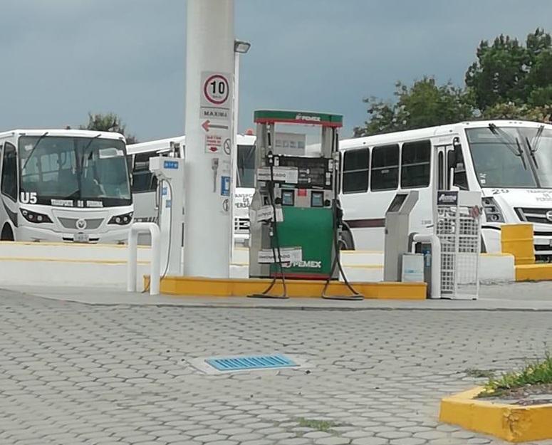 Clausuran gasolinera de morenista en Cuyoaco por vender huachicol