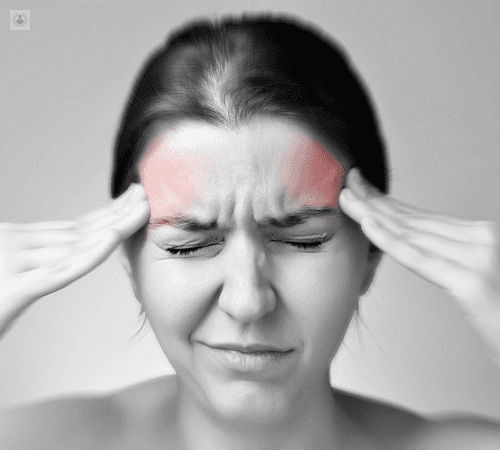 Dolores de cabeza y pérdida de cabello, síntomas poscovid que podrían durar años