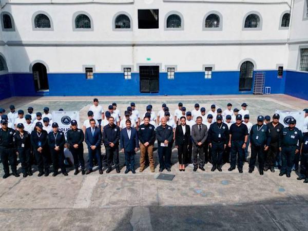 Inician más de 100 cadetes curso de formación para policía estatal de Puebla