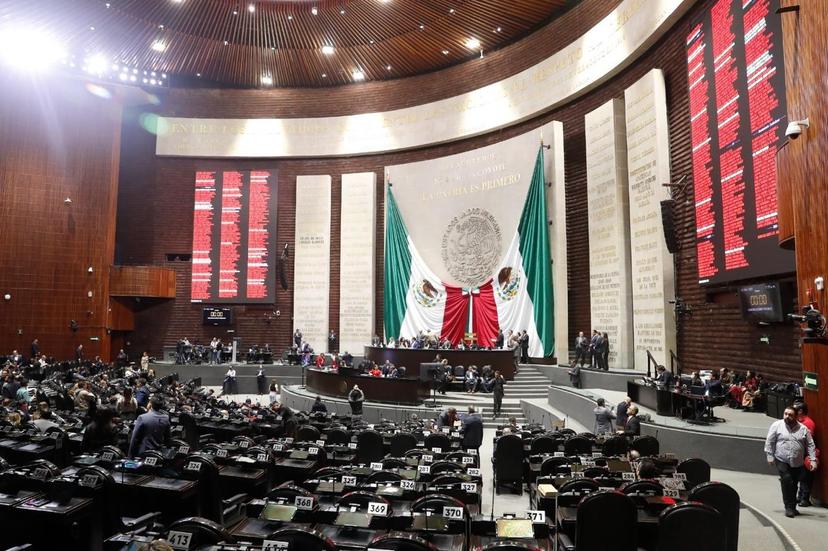 Diputados aprueban reformas contra nepotismo y reelección