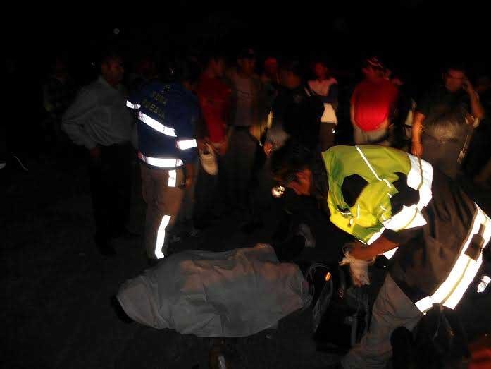 Joven motociclista se estrella contra carreta y muere en La Purísima de Bravo