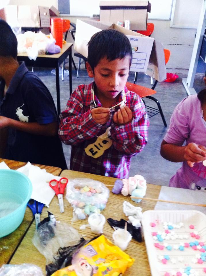 Niños de Atzitzihuacan disfrutan de curso de verano La Energía es Vida