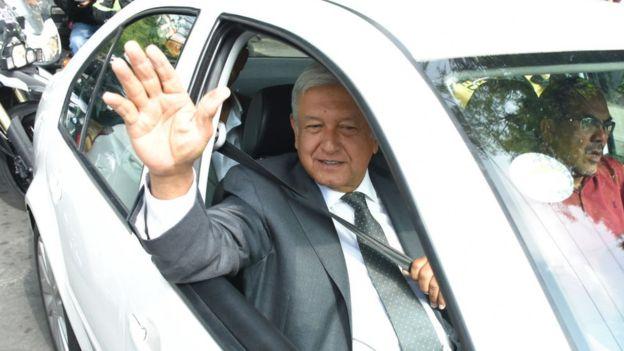 Conoce los abusivos privilegios que AMLO eliminará