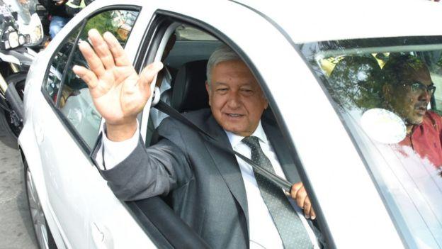 Conoce los abusivos privilegios que AMLO eliminará