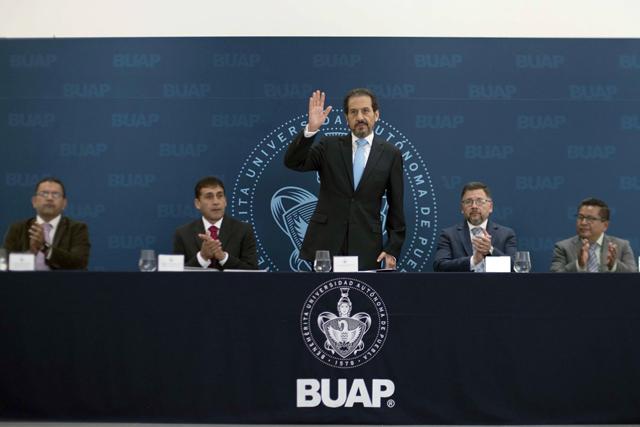 Le apuesta BUAP a la vinculación social