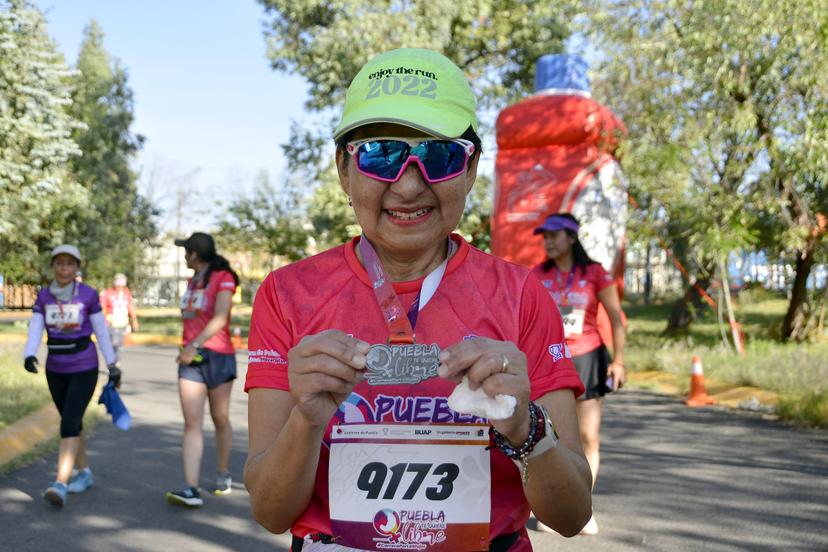 Rectora de la BUAP participa en la Carrera por la Mujer Puebla te quiere libre