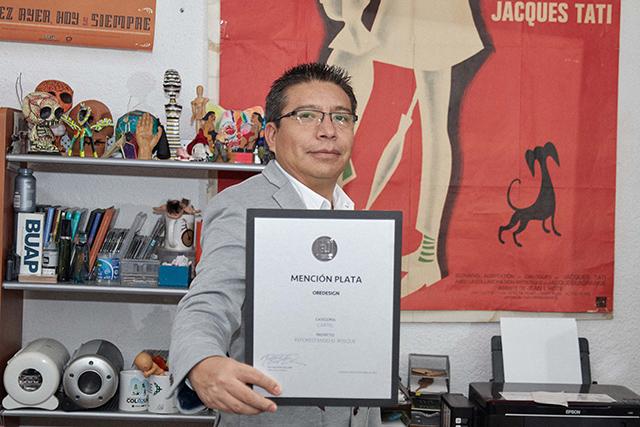 Académico de la BUAP obtiene Mención Plata Diseño 2019